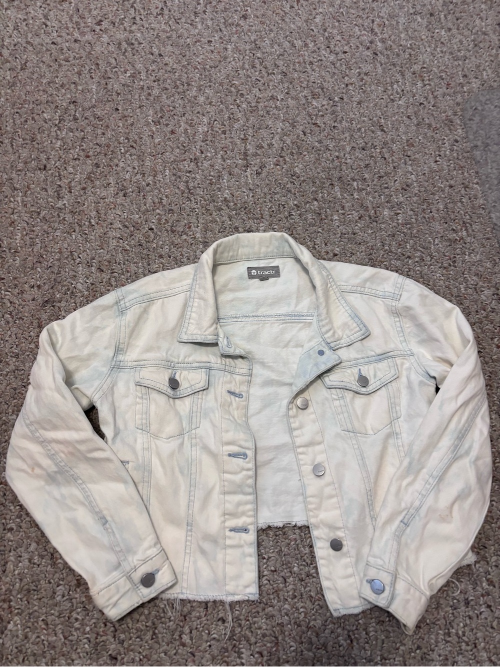 Tractr Cream Light-Wash Cropped Denim Jacket